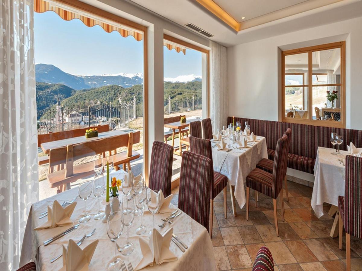 Hotel Rosslaufhof カステルロット エクステリア 写真