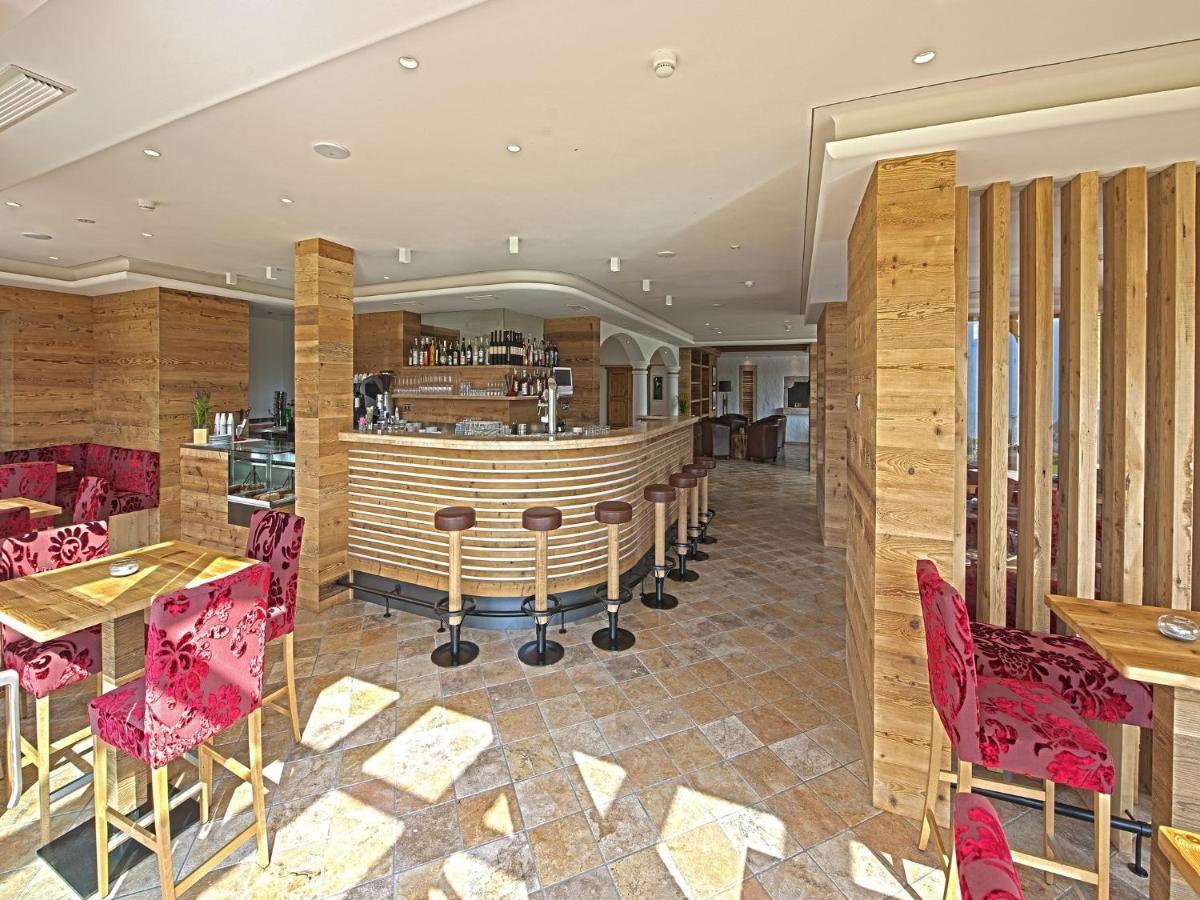 Hotel Rosslaufhof カステルロット エクステリア 写真