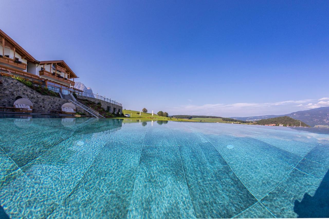 Hotel Rosslaufhof カステルロット エクステリア 写真
