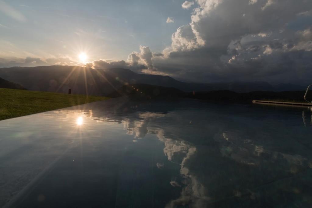 Hotel Rosslaufhof カステルロット エクステリア 写真