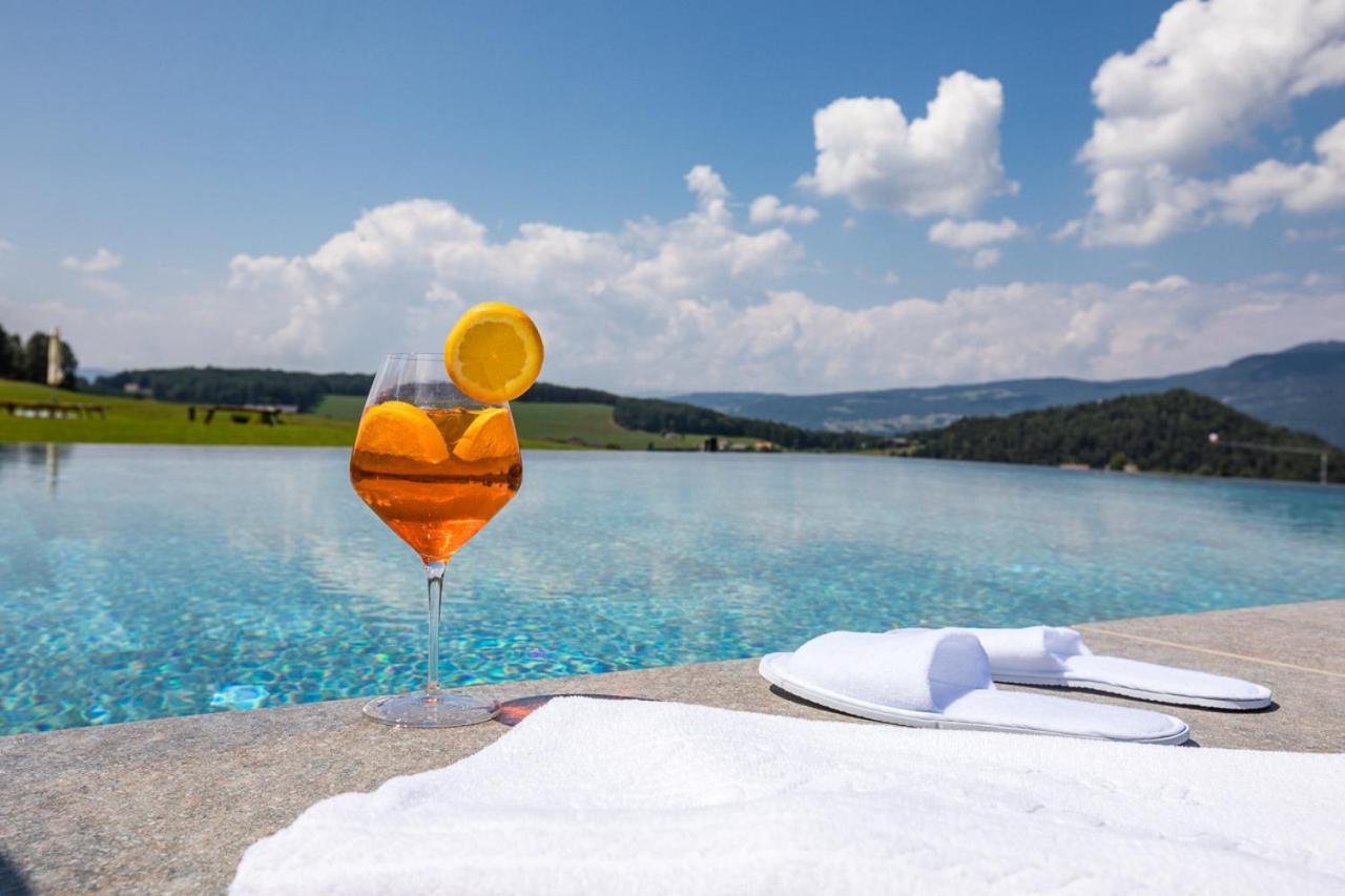 Hotel Rosslaufhof カステルロット エクステリア 写真