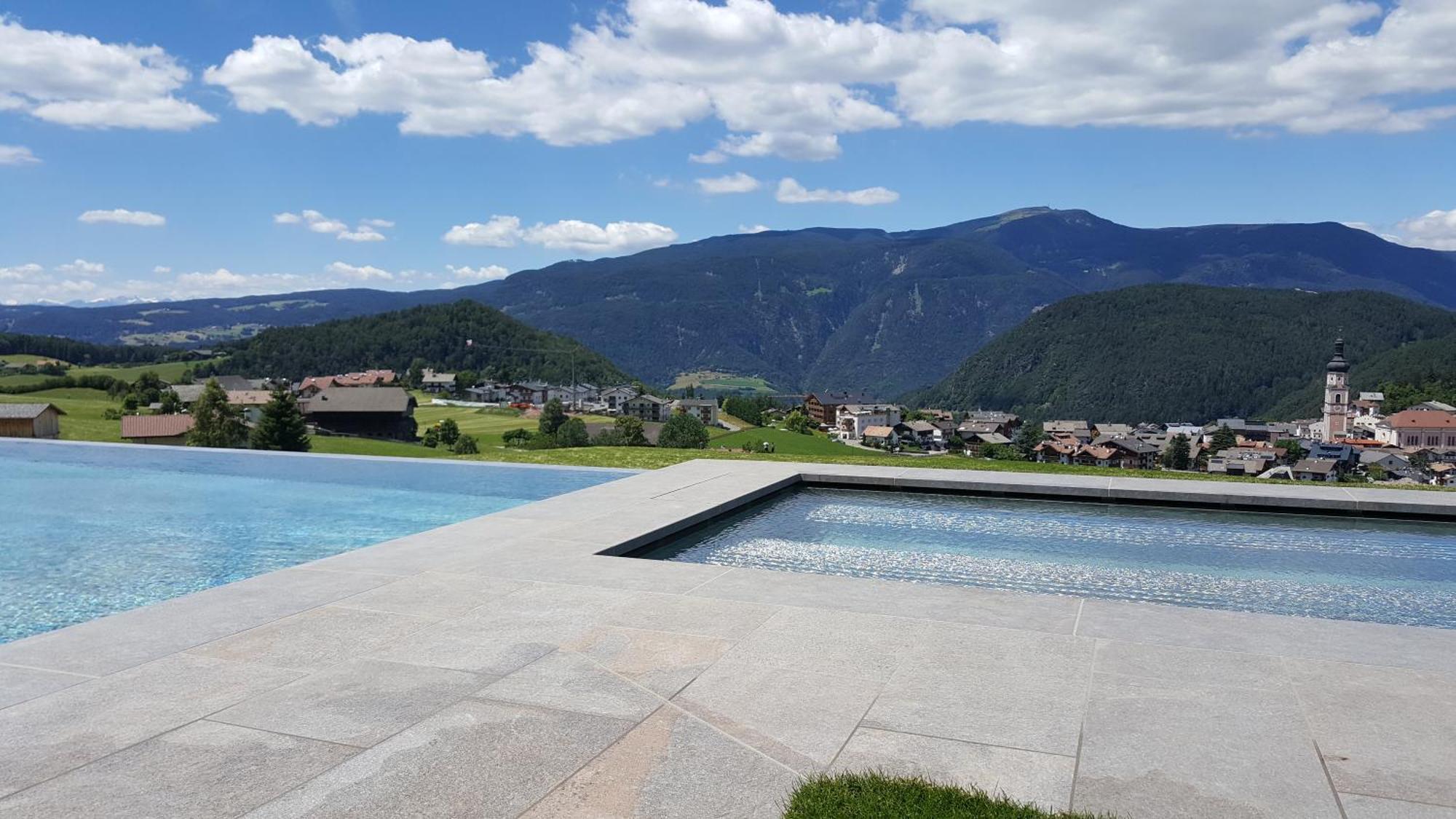 Hotel Rosslaufhof カステルロット エクステリア 写真